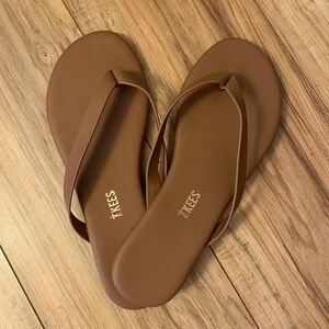 TKEES sandals - brand new! No box